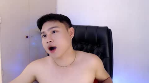 cuteasianlee online show from 02/02/26, 09:13