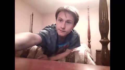 Snapshot of cuteboii29 chatting on 02/14/25, 03:54 cuteboii29 online show from 02/14/25, 03:54