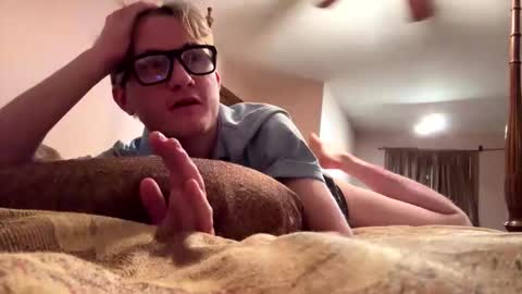 Snapshot of cuteboii29 chatting on 12/05/25, 05:38 cuteboii29 online show from 12/05/25, 05:38