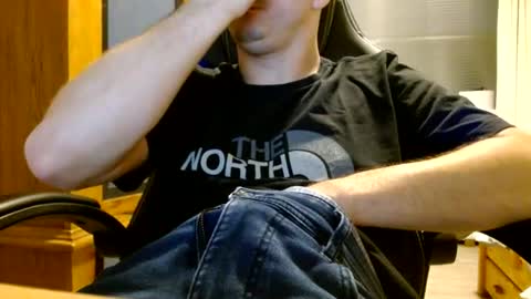 Cuteboy090 online show from 07/12/26, 07:05