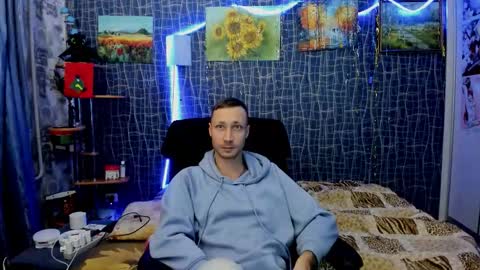 cuteboy228 online show from 01/14/26, 07:52