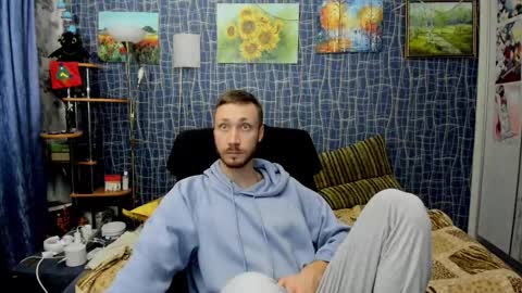 cuteboy228 online show from 02/11/26, 12:37