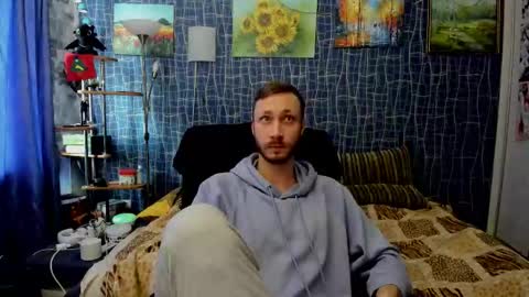 cuteboy228 online show from 02/11/26, 01:27