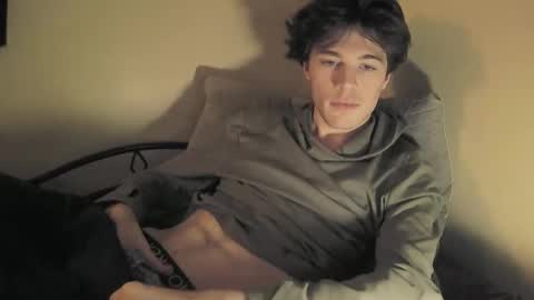 Snapshot of cuteboymegadick chatting on 12/21/25, 02:19 CuteBoyMegaDick online show from 12/21/25, 02:19