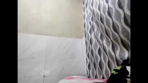 Snapshot of cutechey06 chatting on 12/05/25, 09:29 Sky online show from 12/05/25, 09:29