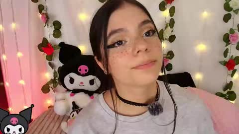 Snapshot of cutee_andrea chatting on 12/03/25, 03:03 Andrea 3 online show from 12/03/25, 03:03