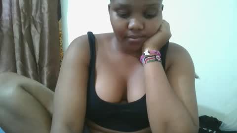 Snapshot of cuteebony2 chatting on 10/10/25, 09:36 Sheila online show from 10/10/25, 09:36