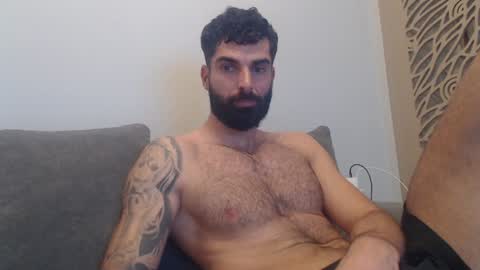 Snapshot of cuteeboy chatting on 01/19/25, 09:23 cuteeboy online show from 01/19/25, 09:23