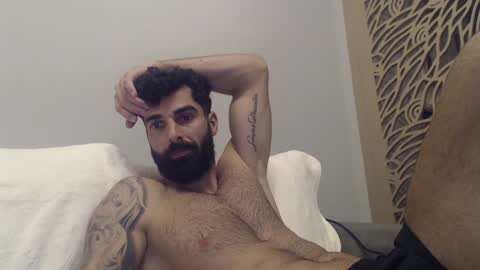 Snapshot of cuteeboy chatting on 01/26/25, 07:41 cuteeboy online show from 01/26/25, 07:41