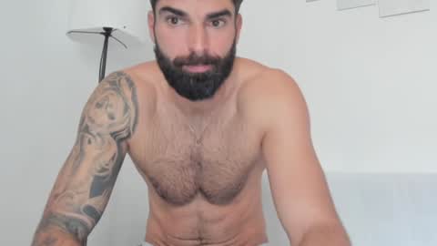 Snapshot of cuteeboy chatting on 01/30/25, 08:32 cuteeboy online show from 01/30/25, 08:32