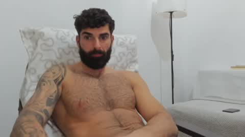 Snapshot of cuteeboy chatting on 02/03/25, 09:39 cuteeboy online show from 02/03/25, 09:39