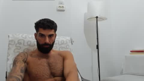 cuteeboy online show from 11/01/25, 08:55