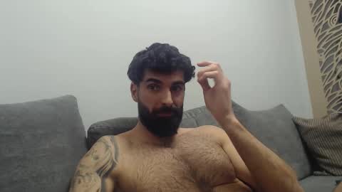 cuteeboy online show from 02/12/26, 08:04