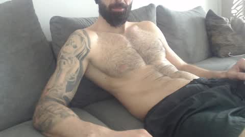 cuteeboy online show from 04/14/26, 08:31