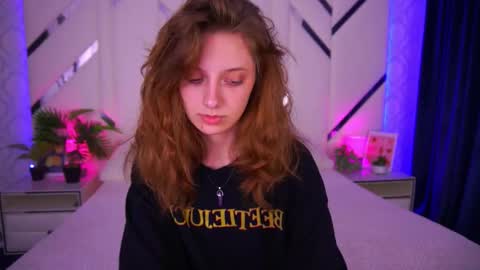 Foxy online show from 10/24/25, 01:29