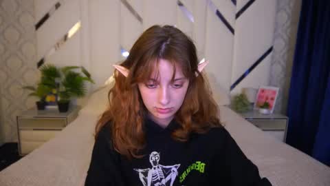 Foxy online show from 10/30/25, 03:02