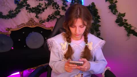 Foxy online show from 11/28/25, 02:53