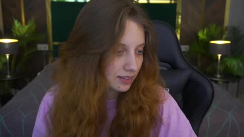 Foxy online show from 04/07/26, 01:22