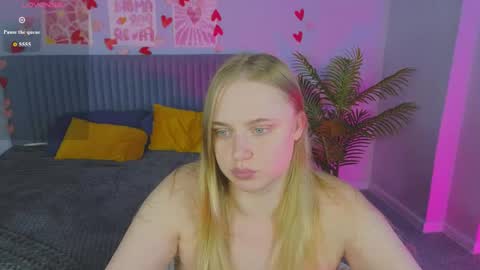 Amyy online show from 06/08/26, 01:20
