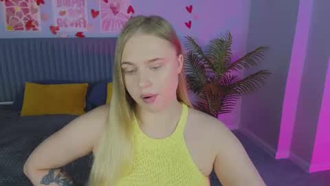 Amyy online show from 06/12/26, 01:15