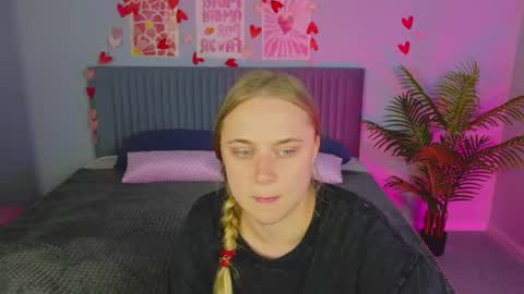 Amyy online show from 07/04/26, 01:12