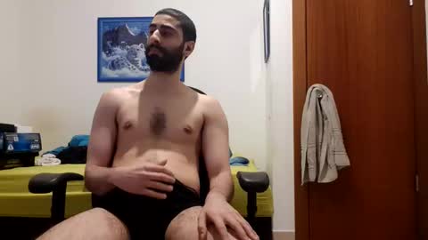 cuteguy52 online show from 04/06/26, 09:38