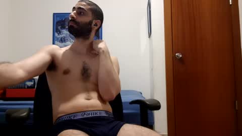 cuteguy52 online show from 06/16/26, 10:45