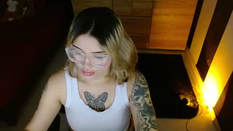 isabella online show from 07/13/26, 06:33