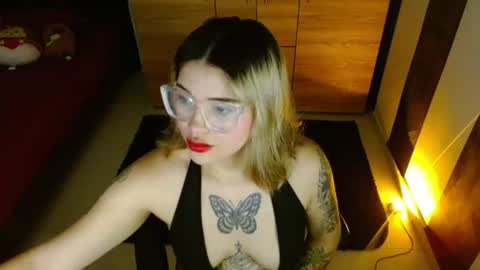isabella online show from 07/14/26, 06:35