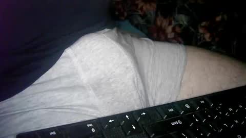 Snapshot of cuteman88 chatting on 09/16/25, 08:21 Cuteman online show from 09/16/25, 08:21