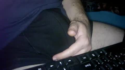 Snapshot of cuteman88 chatting on 11/21/25, 10:08 Cuteman online show from 11/21/25, 10:08