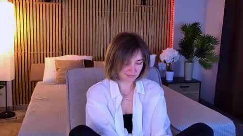 cutemirage online show from 05/02/26, 02:44