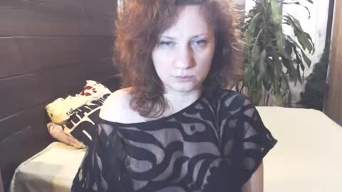 Snapshot of cutemoan chatting on 01/18/25, 10:28 Rita online show from 01/18/25, 10:28