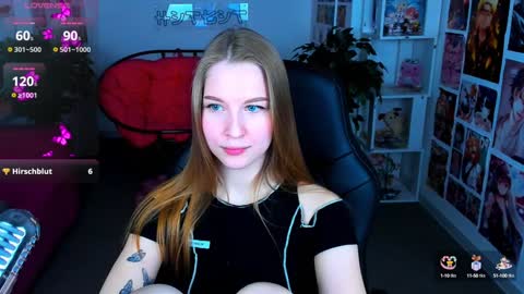 Snapshot of cutemousee chatting on 02/04/25, 10:54 Rina online show from 02/04/25, 10:54