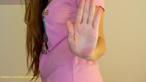 Snapshot of cutenataly chatting on 09/17/25, 12:45 Nataly  online show from 09/17/25, 12:45