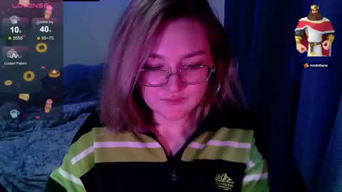 cutepie33 online show from 09/16/25, 04:52