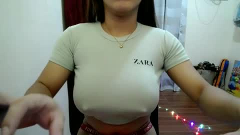 Snapshot of cutepinay143 chatting on 06/17/26, 10:17 isabel online show from 06/17/26, 10:17