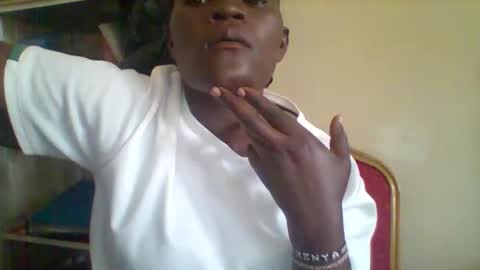 Snapshot of cutesexyblackass chatting on 03/27/26, 10:59 Nelly online show from 03/27/26, 10:59
