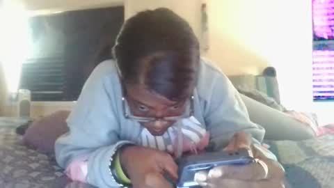 mary mack online show from 11/17/25, 07:19