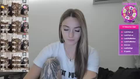 Snapshot of cutestdemon chatting on 01/11/25, 02:04 Im saving up to fix my favorite car online show from 01/11/25, 02:04