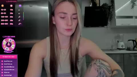 Snapshot of cutestdemon chatting on 02/23/26, 04:43 Im saving up to fix my favorite car online show from 02/23/26, 04:43