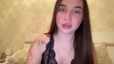 CuteAnn online show from 10/10/25, 05:45