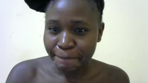 Snapshot of cutezola chatting on 07/19/26, 04:16 cutezola online show from 07/19/26, 04:16
