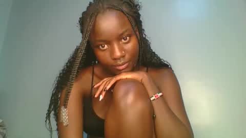 cutie_choco online show from 11/13/25, 05:45