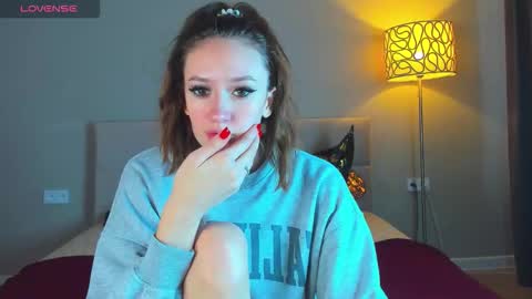 Snapshot of cutie_naughty_girl chatting on 11/09/25, 08:45 Kate online show from 11/09/25, 08:45