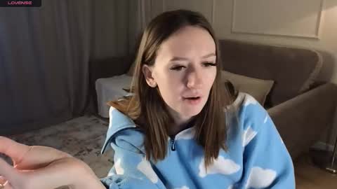 Snapshot of cutie_naughty_girl chatting on 11/28/25, 08:50 Kate online show from 11/28/25, 08:50