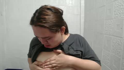 Nicole online show from 02/10/25, 05:03