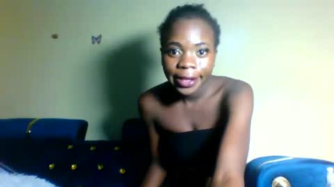 Snapshot of cutie_plush chatting on 05/10/26, 06:46 cutieplush online show from 05/10/26, 06:46
