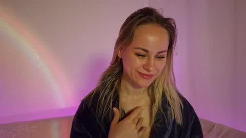 cutie_xoxo_ online show from 05/03/26, 08:04