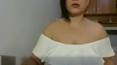 Ami online show from 10/22/25, 11:37